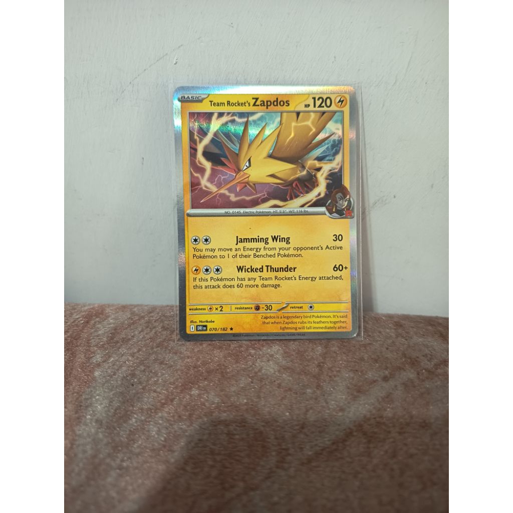kartu pokemon TCG english original holo (zapdos)