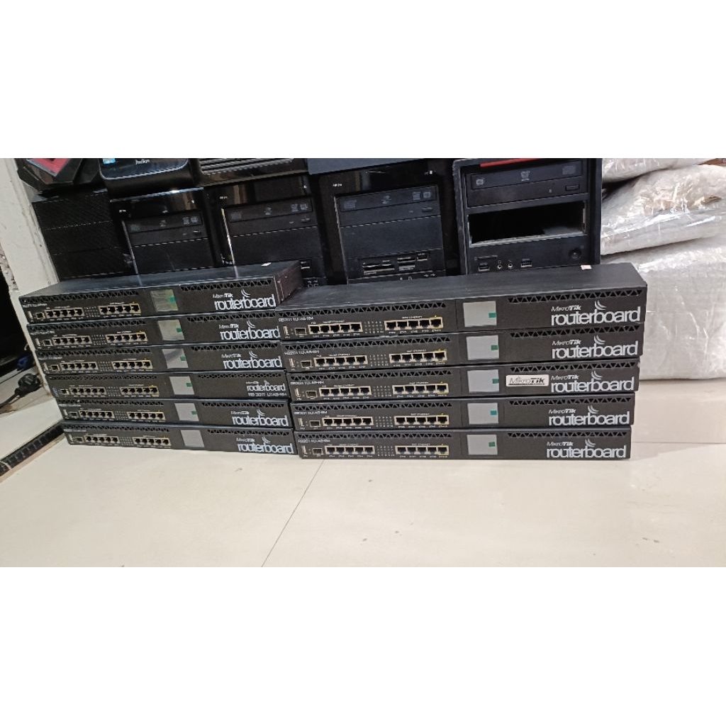 mikrotik RB 2011 ui-as-Rm
