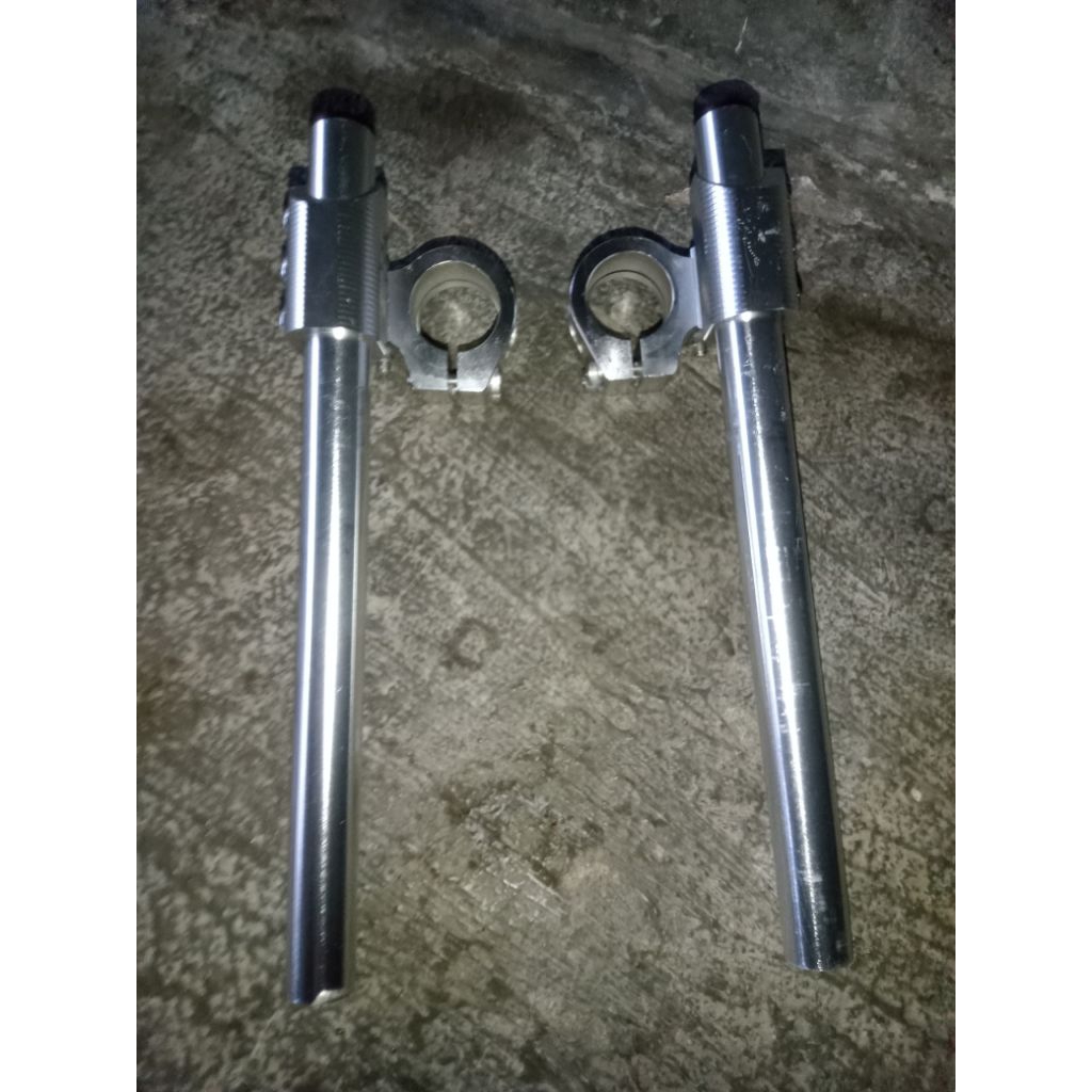 stang jepit bekas cbr 150r facelift
