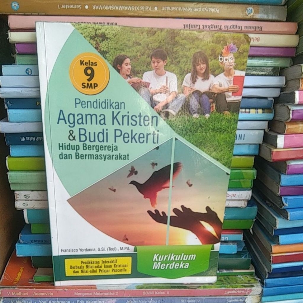 Buku pendidikan agama kristen dan Budi pekerti kumer/kurikulum merdeka SMP kls 3-9/1X bpk