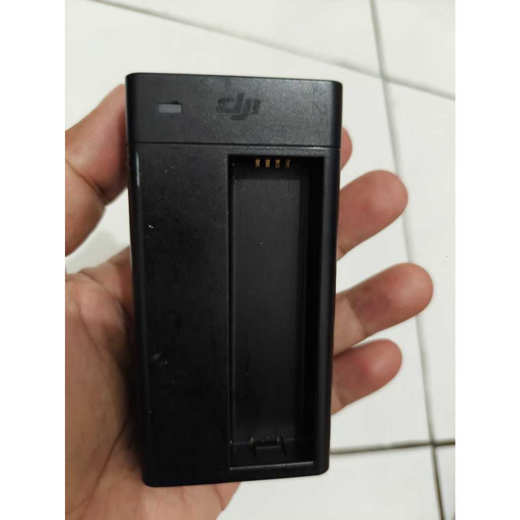 DJI Osmo Intelligent Battery Charger for  Gimbal OSMO  Osmo+  Mobile Pro dan Raw model SOYO15A 12601