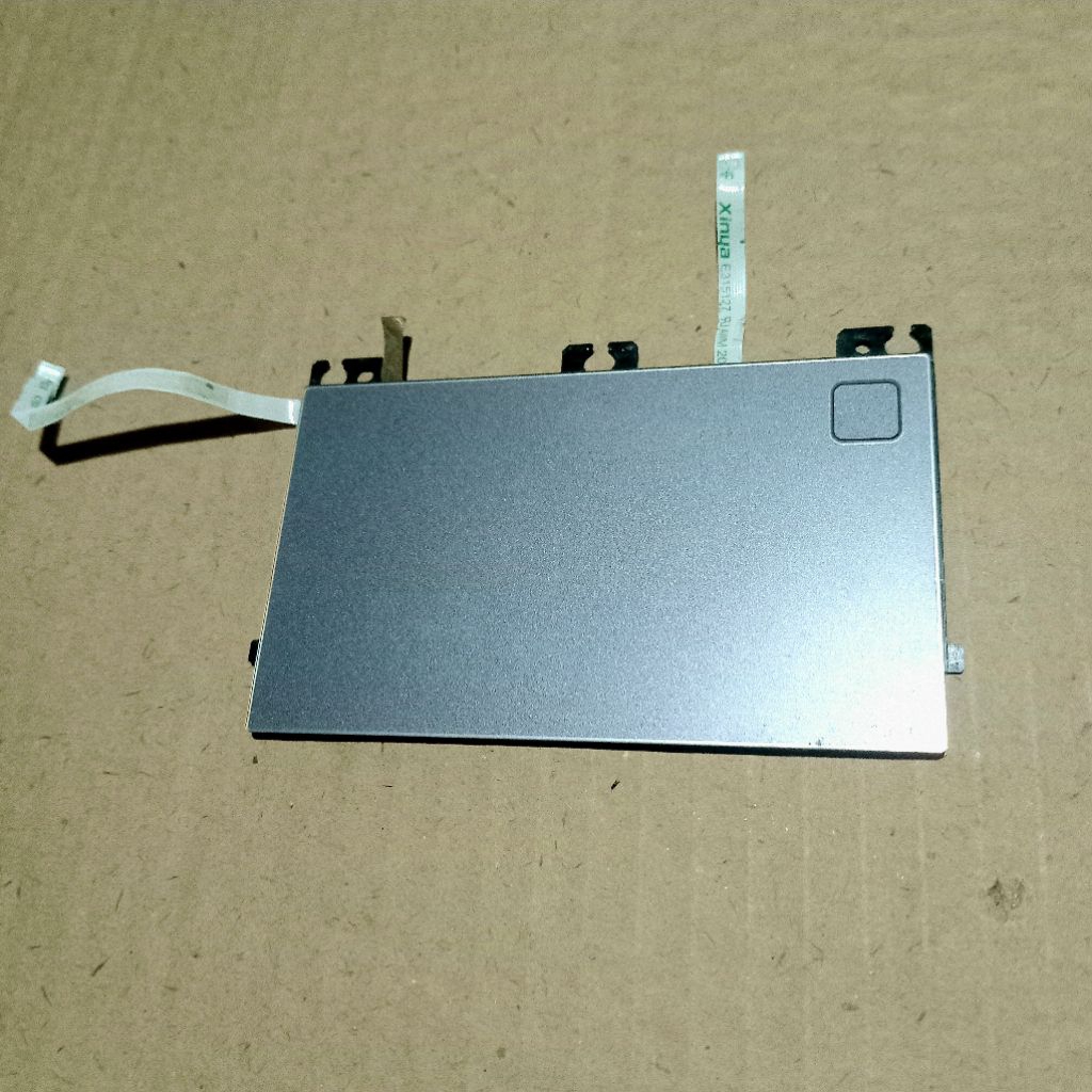 Touchpad mousepad laptop asus M415D