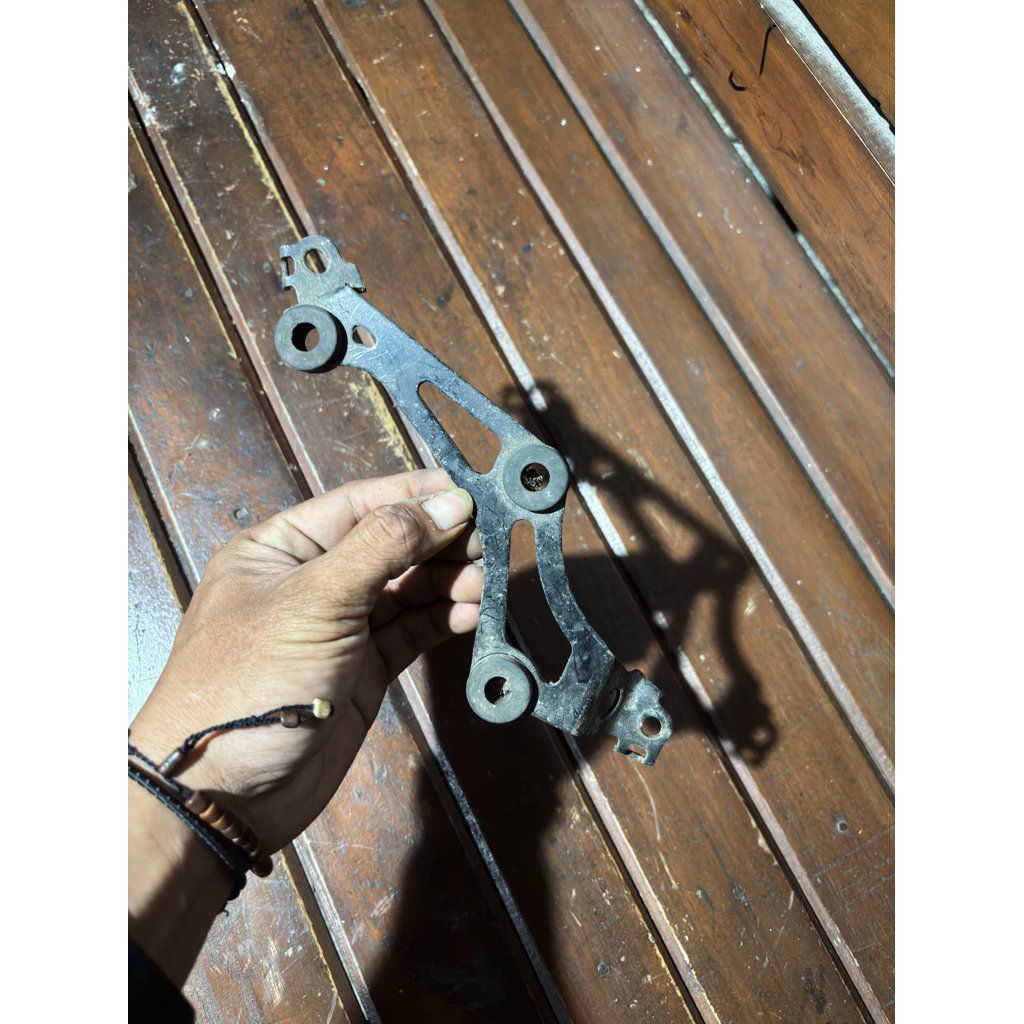 breket speedometer Yamaha R25 yamaha MT25 original