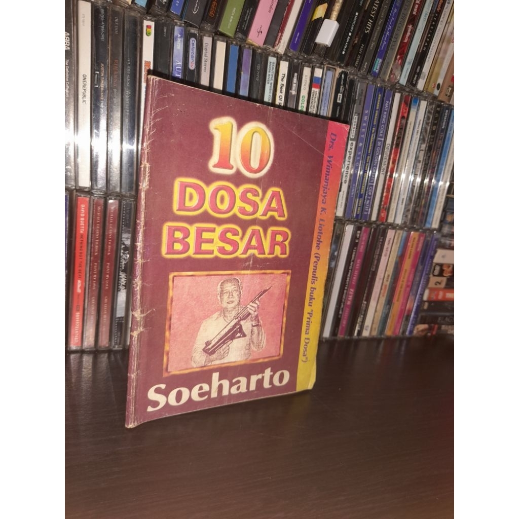 Buku 10 Dosa Besar Soeharto