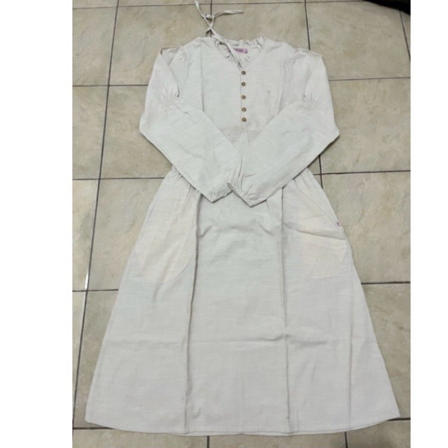 Tunik cressida warna sand ukuran M