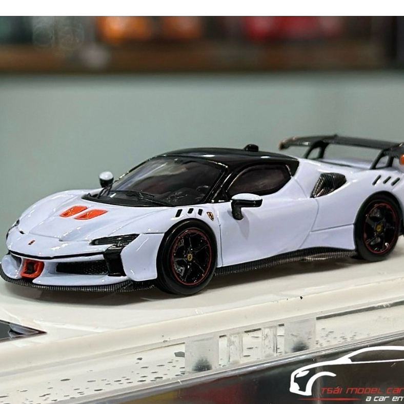 DMH Ferrari SF900XX Stradale Le Mans White