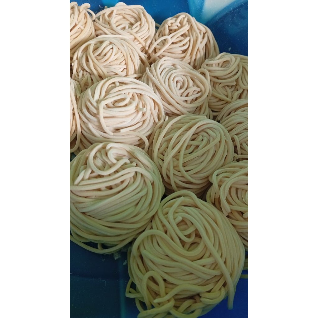 mie basah mentah 1kg untuk mie ayam, gacoan, jebew dll