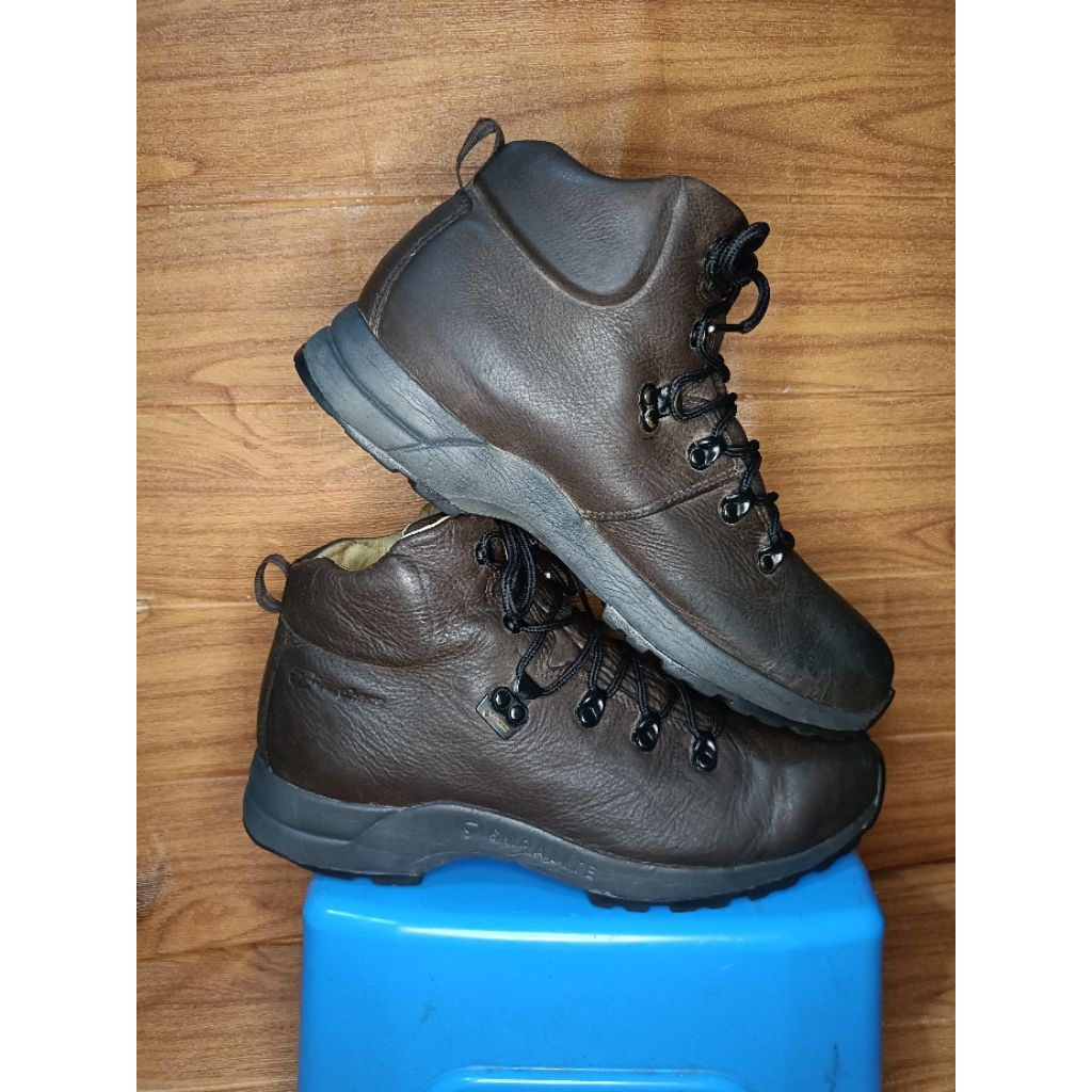 Sepatu Kulit BERGHAUS VIBRAM size 43