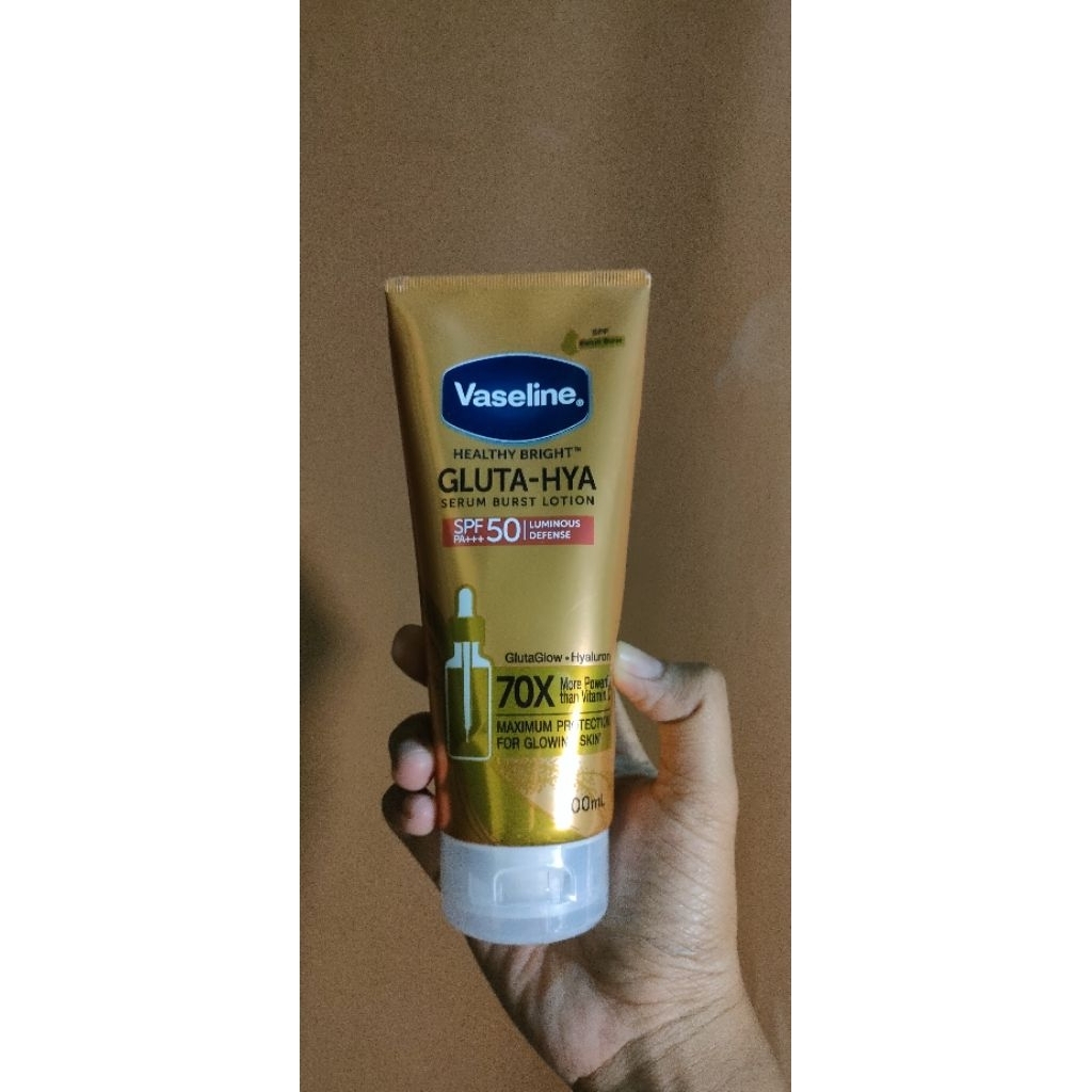 vaseline gluta hya SPF 50 PA++++ ORI