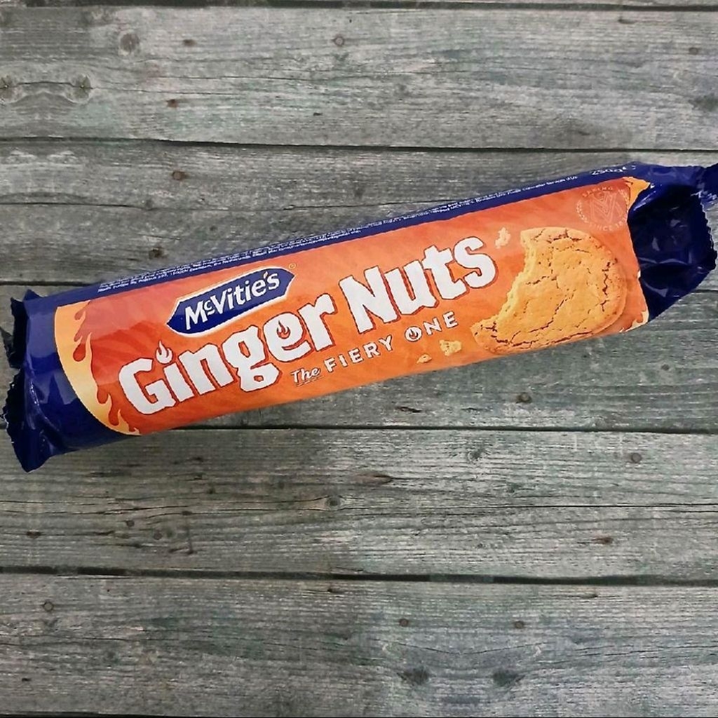 Mcvities Digestive Ginger Nuts Biscuit UK Singapore