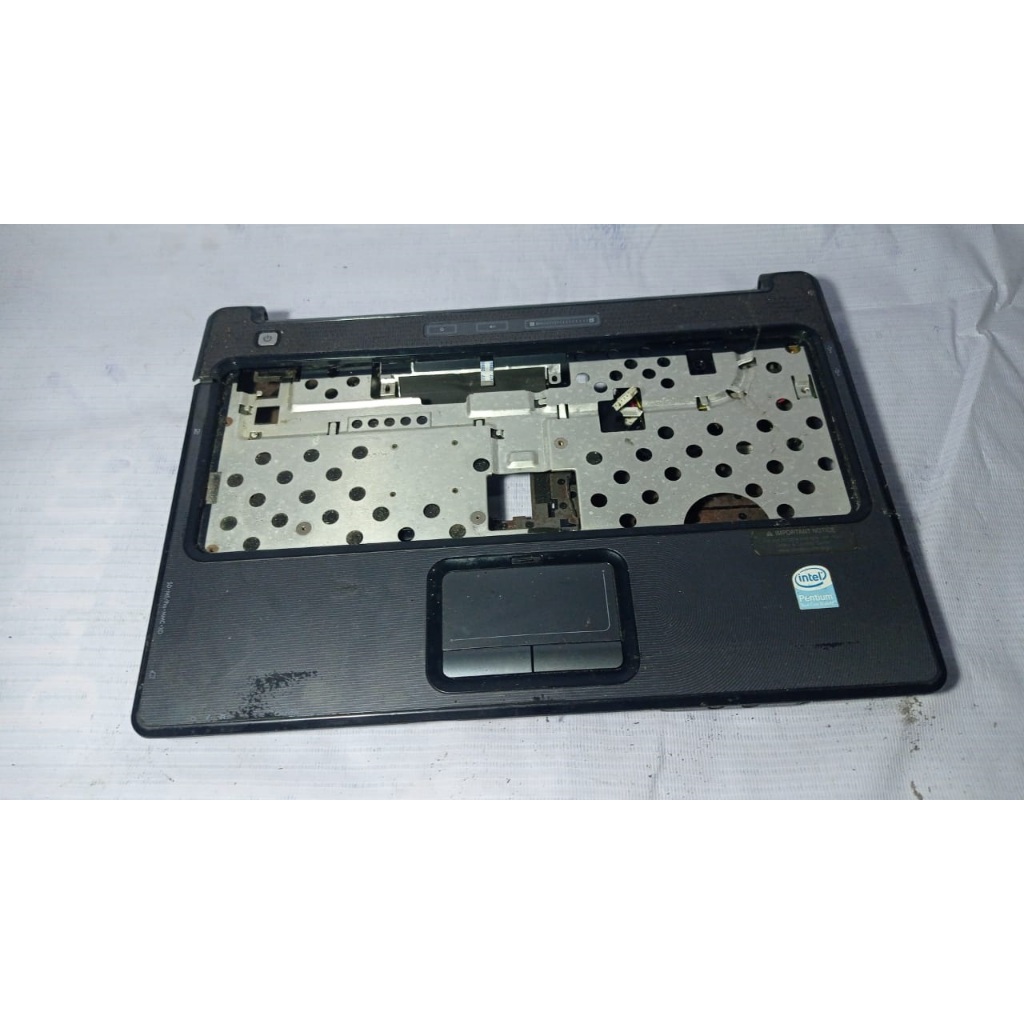 Casing bawah Compaq v3700