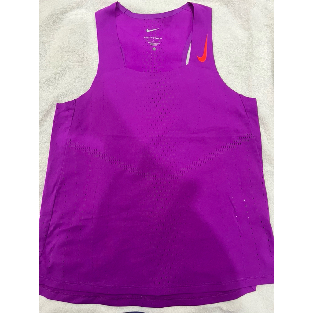 nike aeroswift singlet women size S