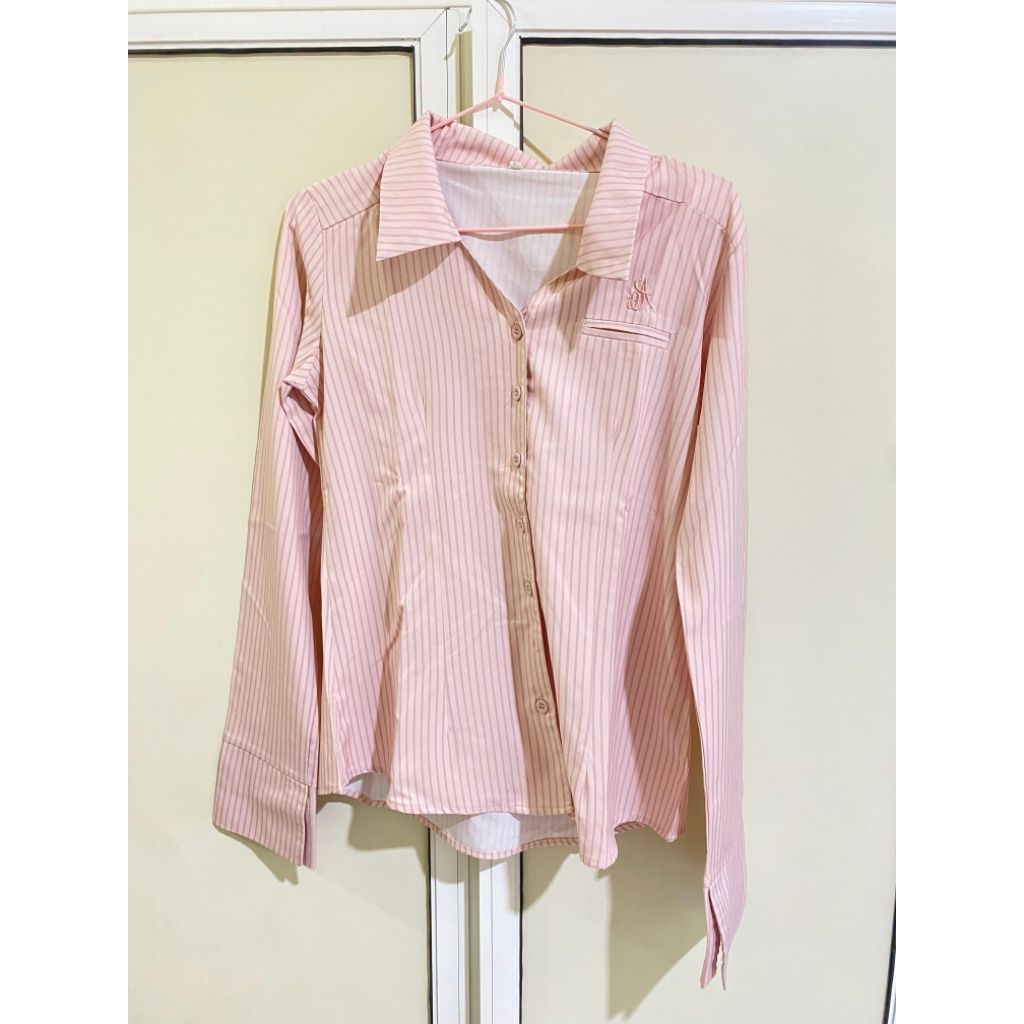 kemeja salur pink