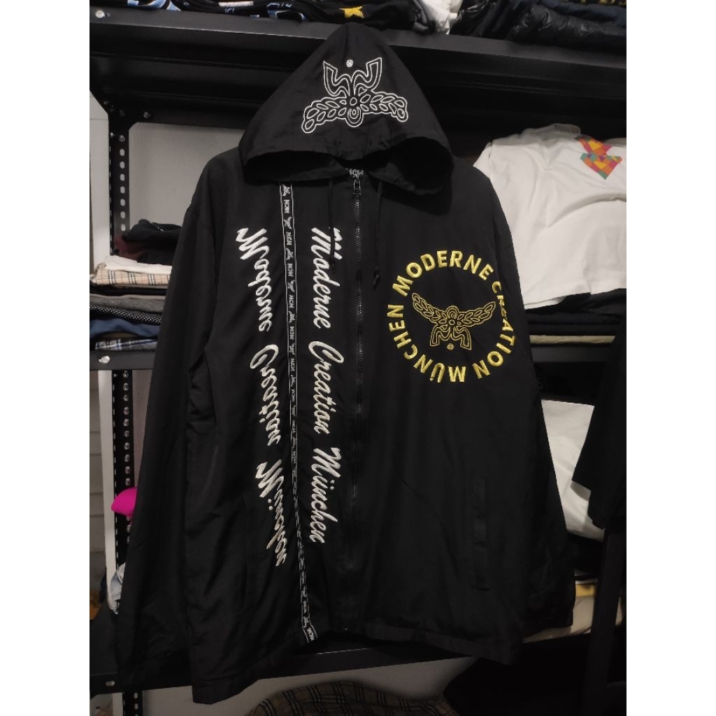 McM windbreaker jacket second