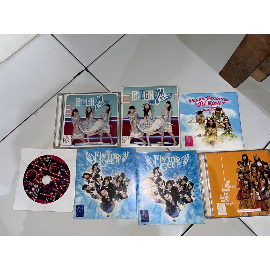 Cd/kaset album JKT48 offical