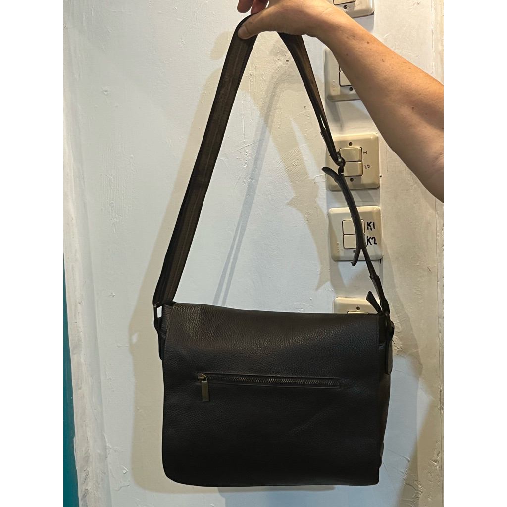 Preloved Tas Kulit Pria