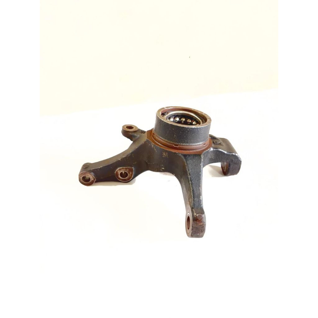 Knuckle Roda Depan Kanan FR Suzuki Karimun Wagon R Original Copotan