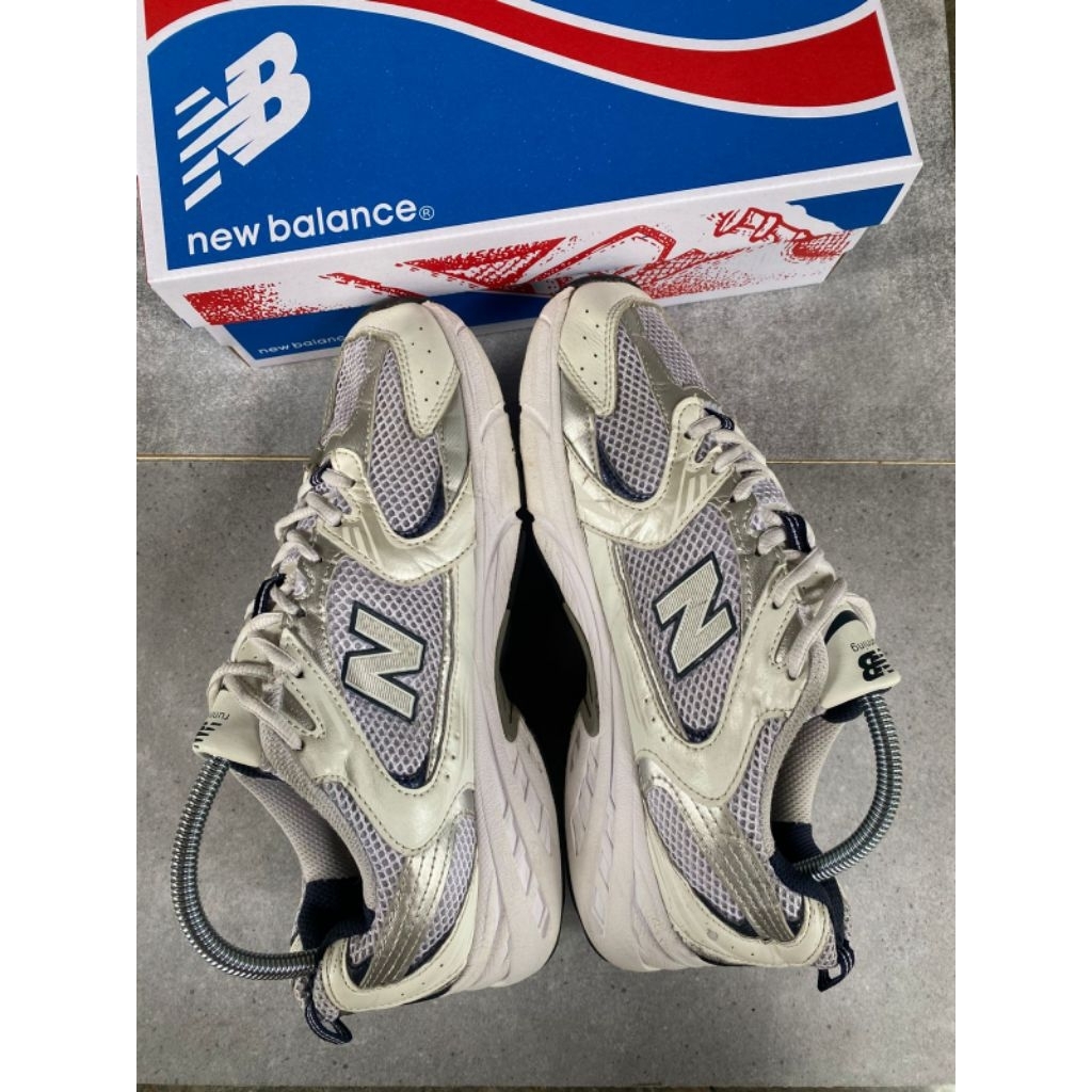 SEPATU NEW BALANCE SECOND ORIGINAL