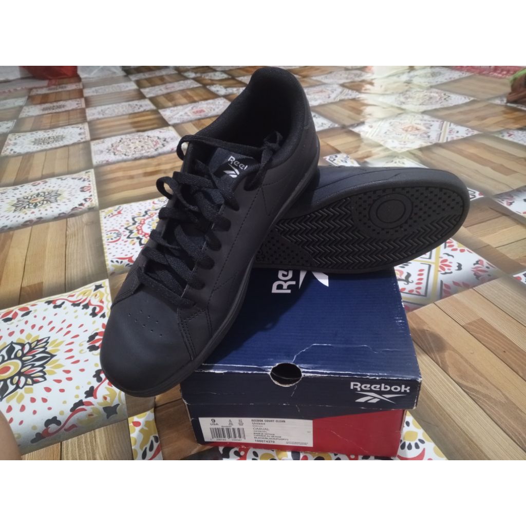 Second shoes Reebok court clean unisex