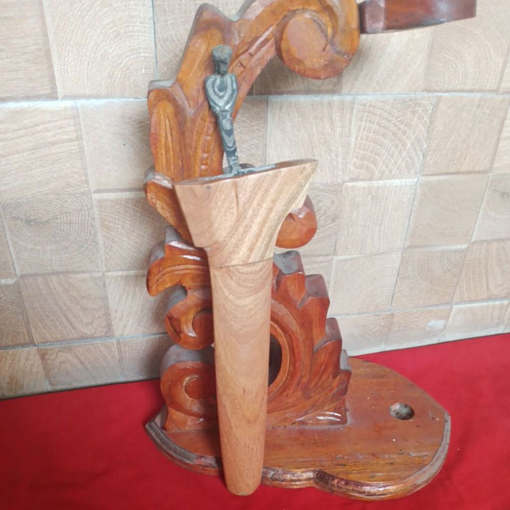 Keris Betok Putut Pijetan Pamor Bendo Segodo