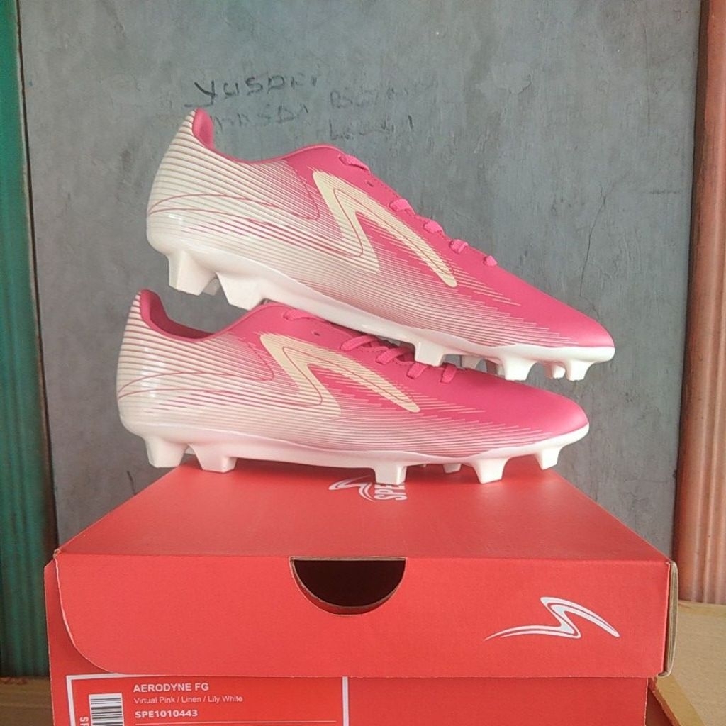 SEPATU BOLA SPECS AERODYNE - 100% ORIGINAL