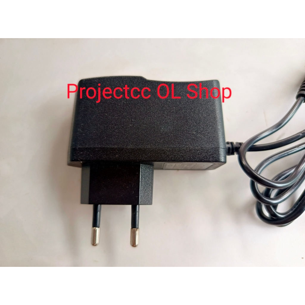 Adaptor 12V 1.5A Bekas merk KABELIZ