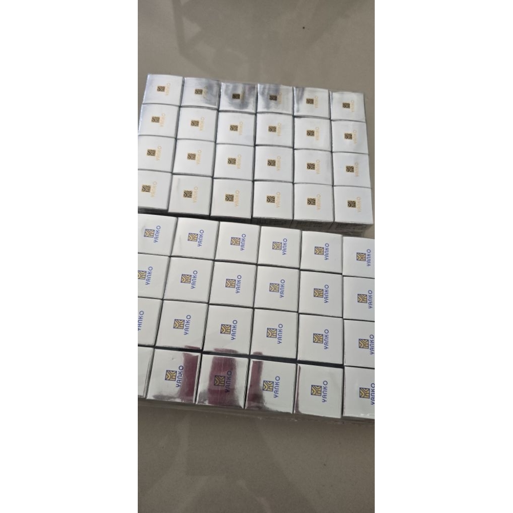 Yanko Platinum 1 lusin krim siang