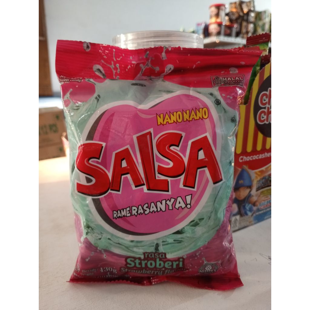 Permen nano nano Salsa rasa stroberi