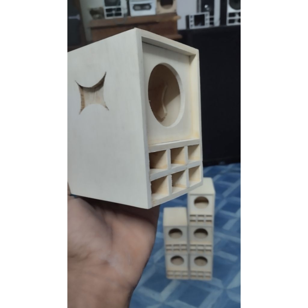 Bok speaker miniatur 2inci