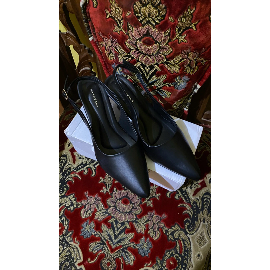 Preloved byillaa_ heels hitam new