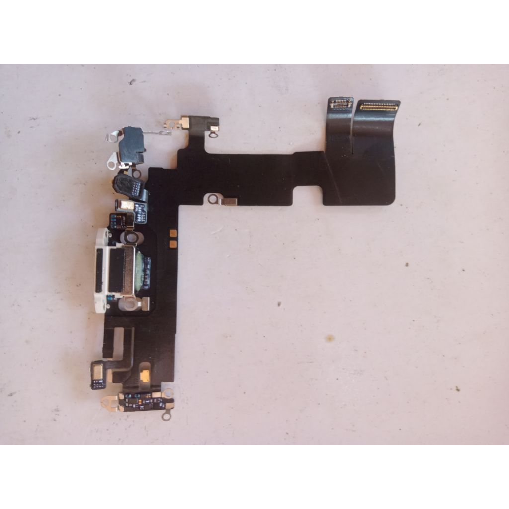 papan cas  iphone 13 ori copotan