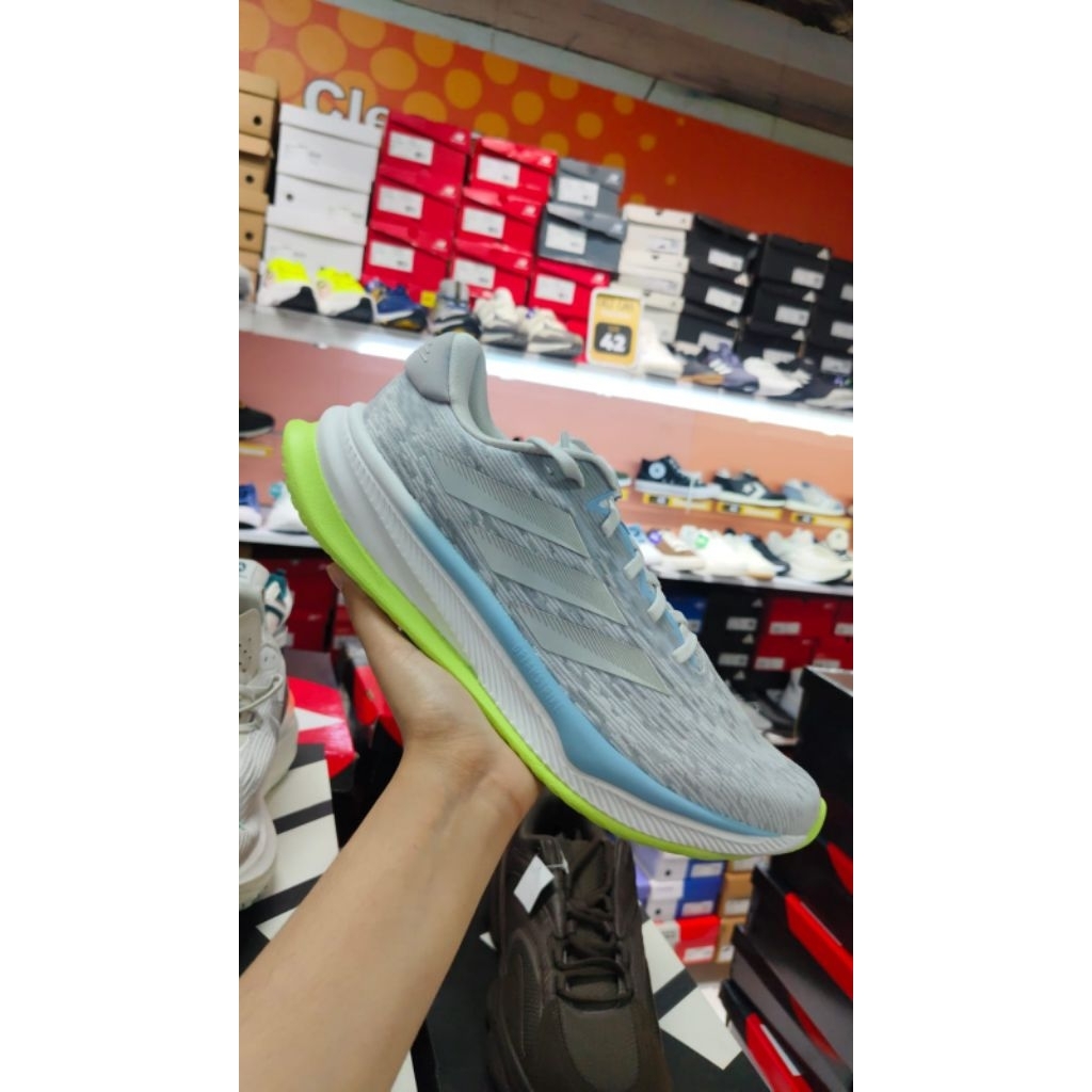Adidas Supernova