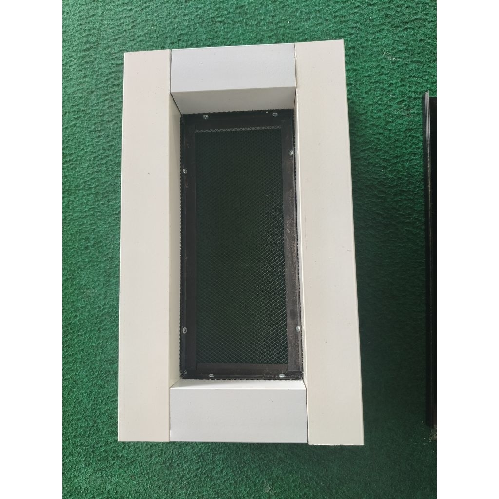 Loster Lubang angin ventilasi rumah