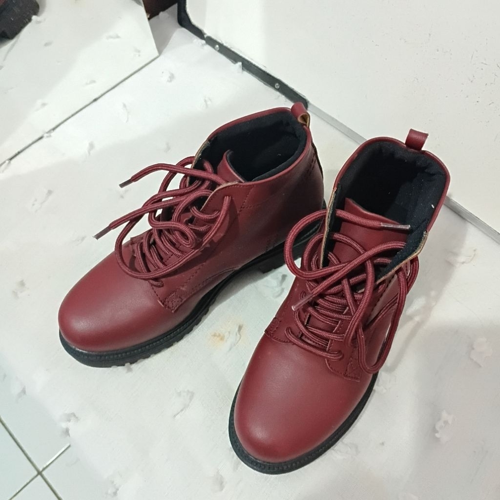 New Sepatu Boots Adorable Project Ukuran 35