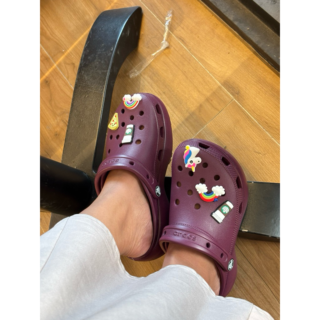preloved crocs
