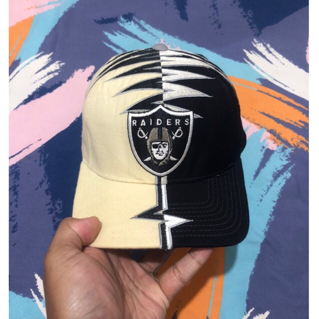Topi Second Vintage Starter Raiders NFL Pro Line Shockwave