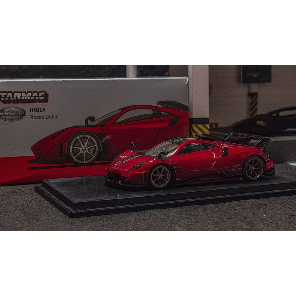 TARMAC PAGANI IMOLA RED