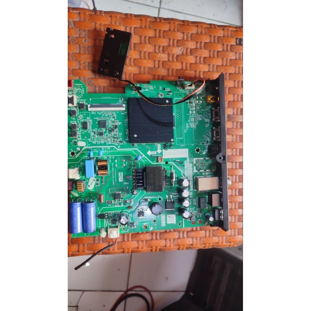 mainboard tcl 32A9