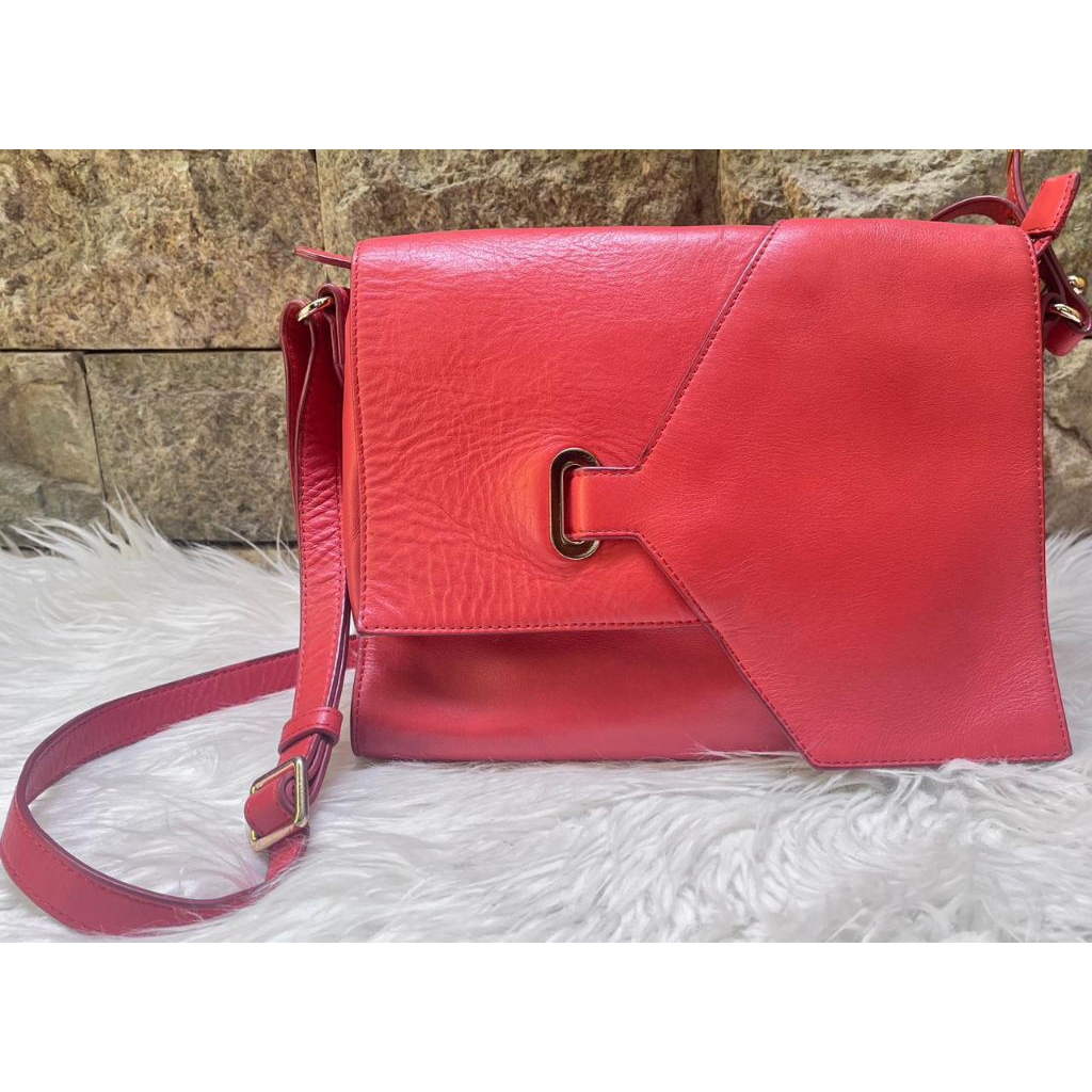 Tas selempang KH design