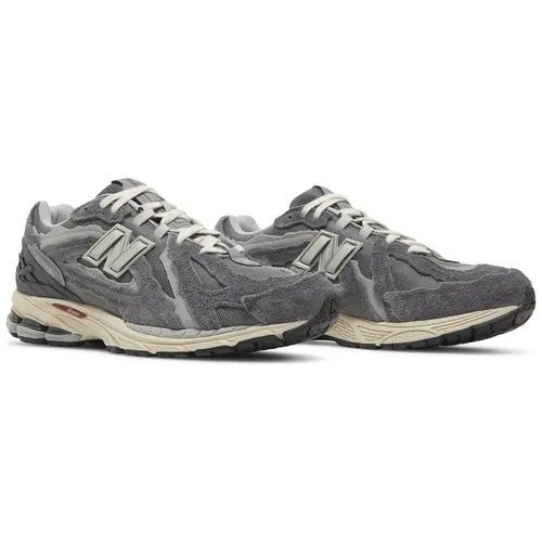 Sepatu NB 1906D Protection Pack Castlerock