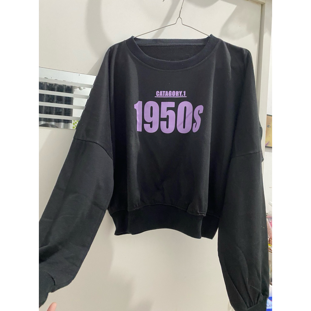 sweater crop 1950s