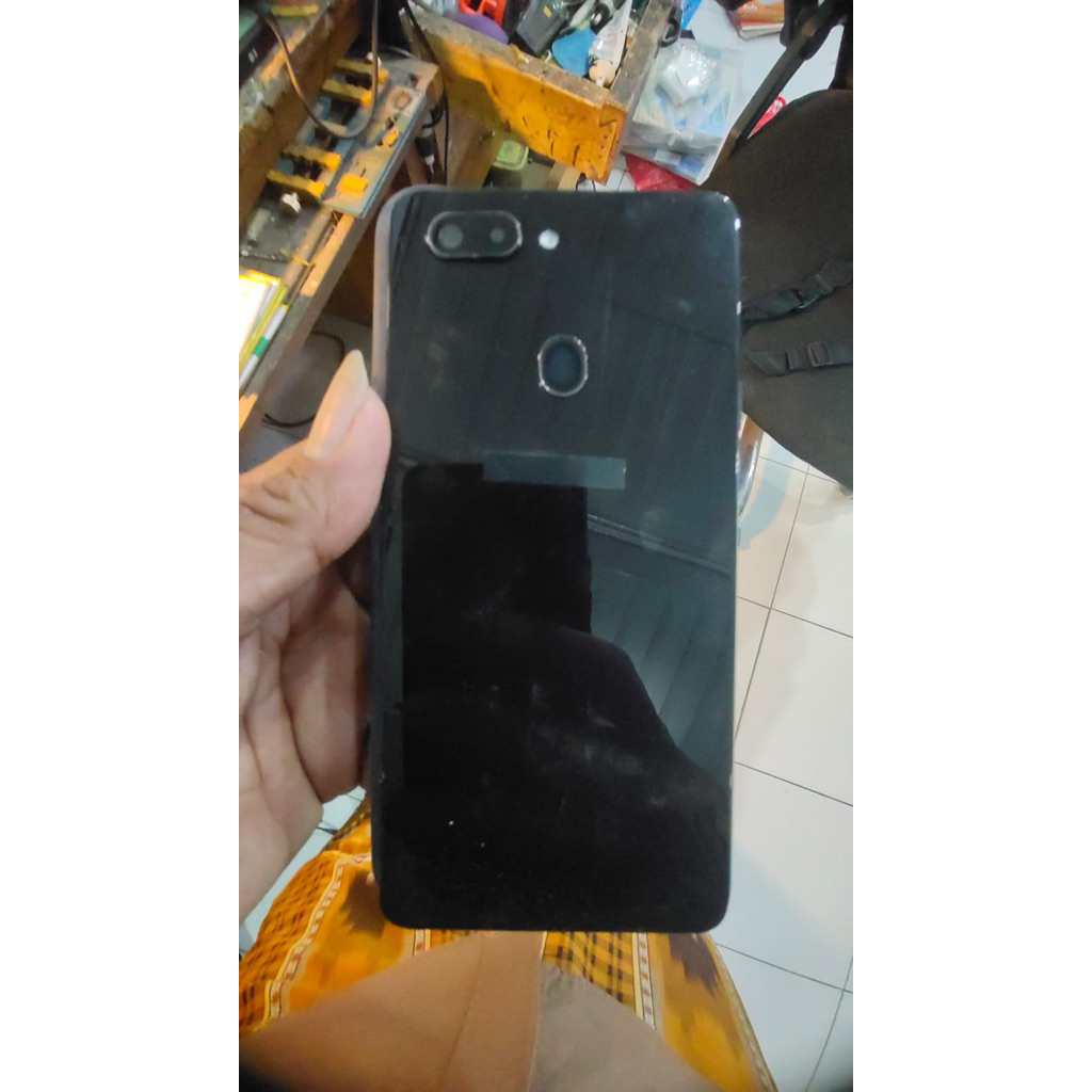 HP OPPO R15  ram 8 sekenan Minus LCD