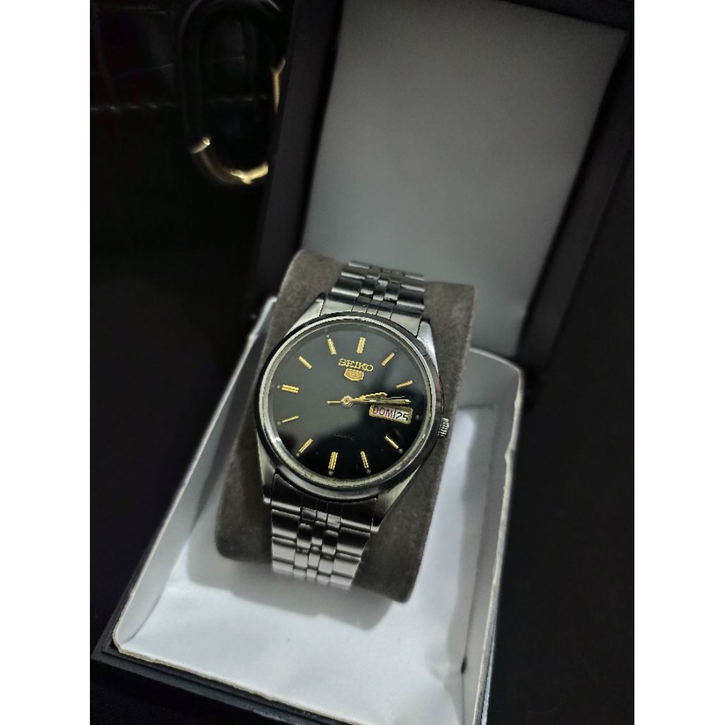 Seiko 5 Caliber 6309  Black Dial Second Original