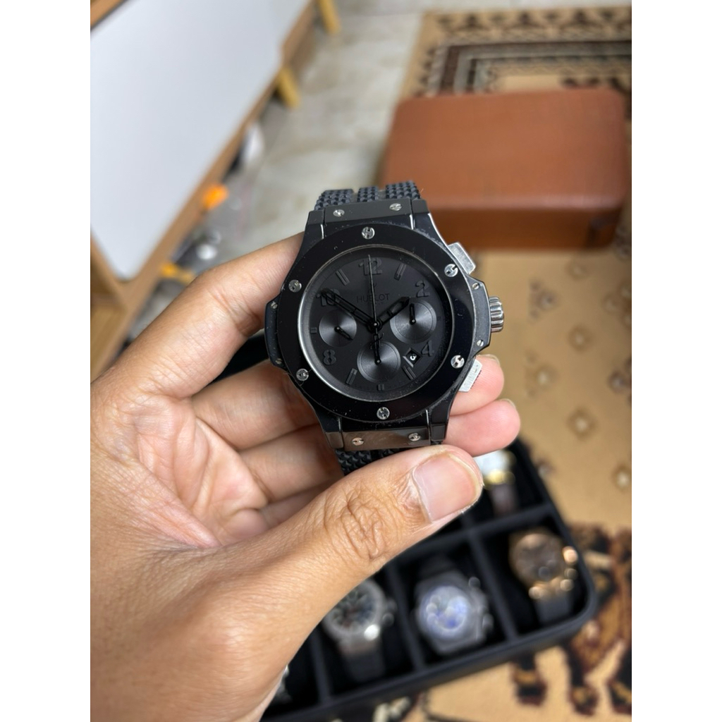 Jam Tangan pria Hublot Big bang Full black ceramic