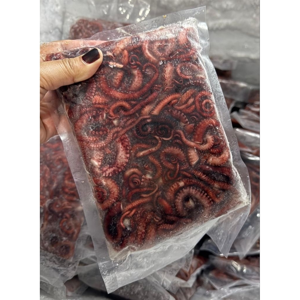 Tentakel Kaki Gurita Segar Beku 500gr Fresh Frozen Tako Leg Takoyaki Octopus Seafood Jepang Korea