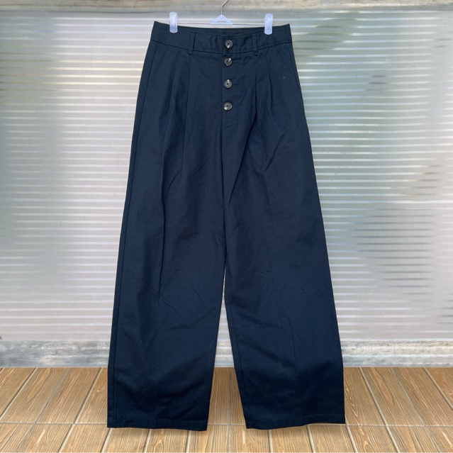 GU Wide Kulot Navy Pekat New