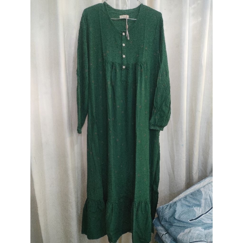 Preload ditsy size M