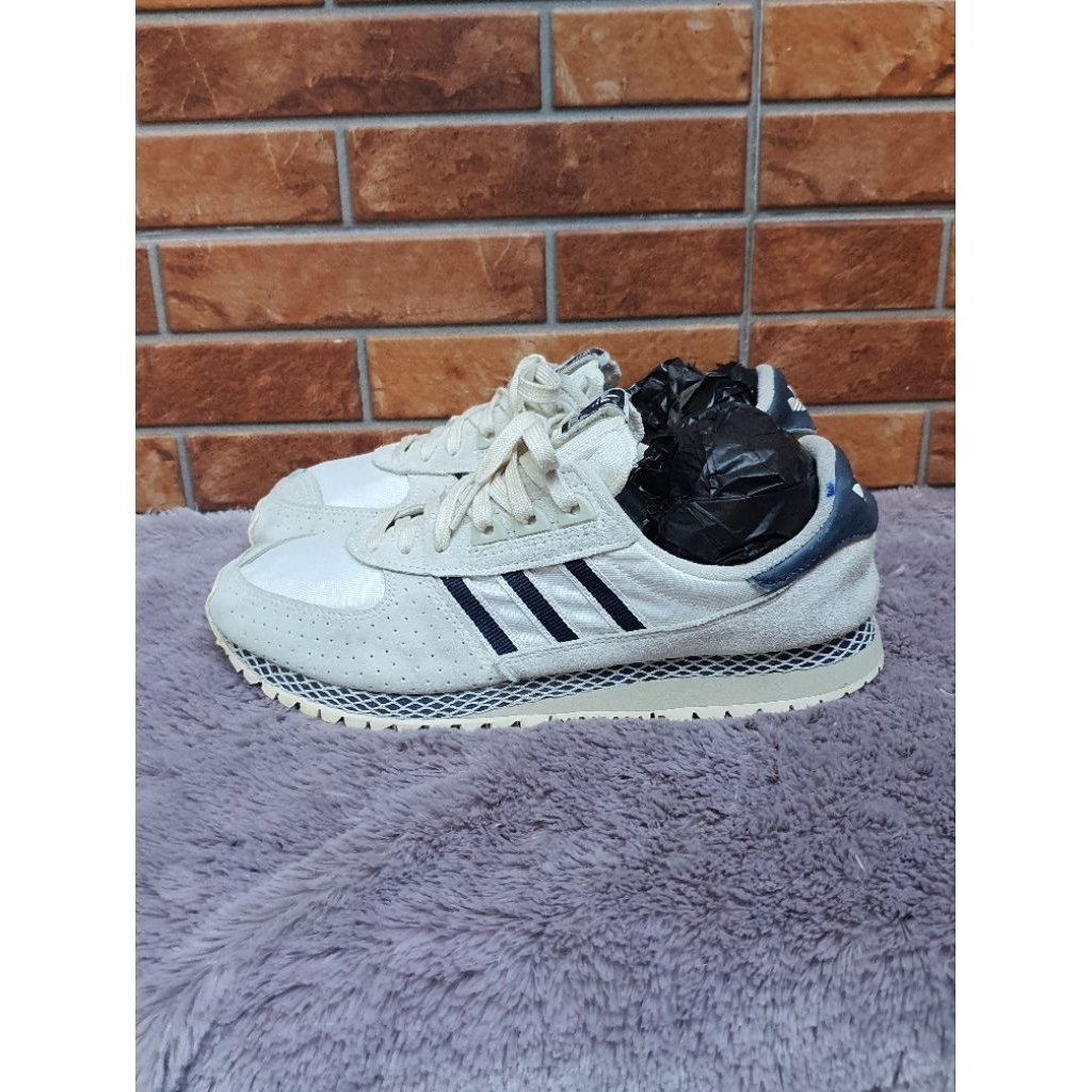 Sepatu  Adidas City Marathon Size 42