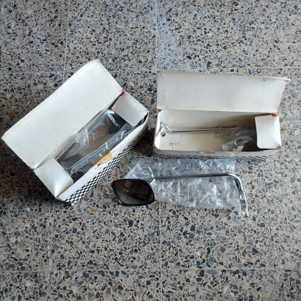 Spion kiri vespa KDC pet Original nos