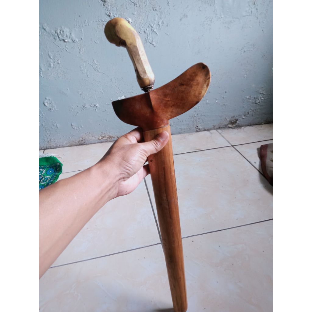keris nogo rojo